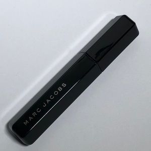 Marc Jacobs Velvet Noir Black Mascara